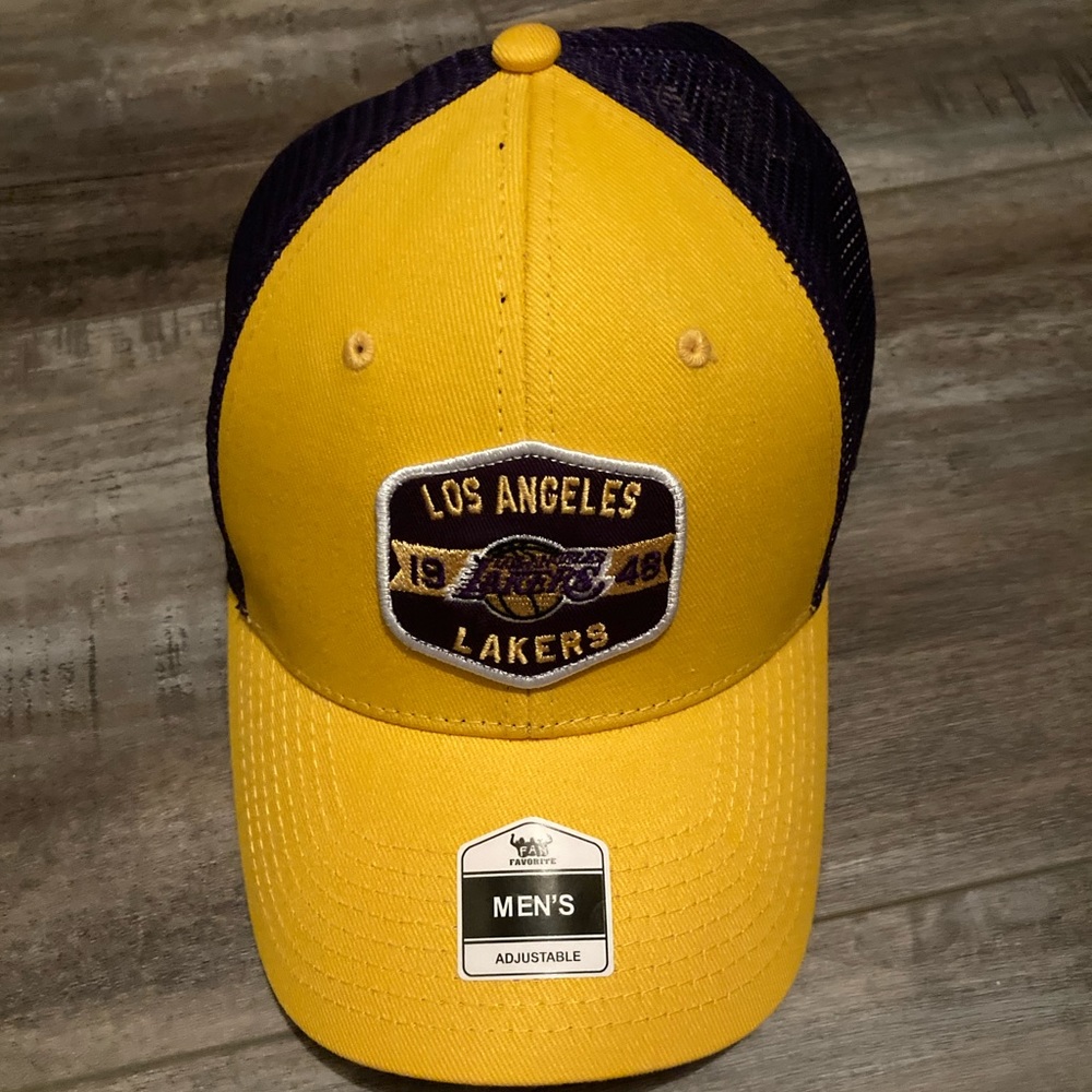 NWT Los Angeles Lakers adjustable SnapBack hat